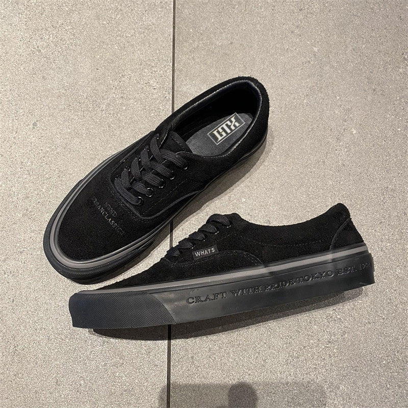 SHADE 01 — Onyx Cookie Suede Heritage Low