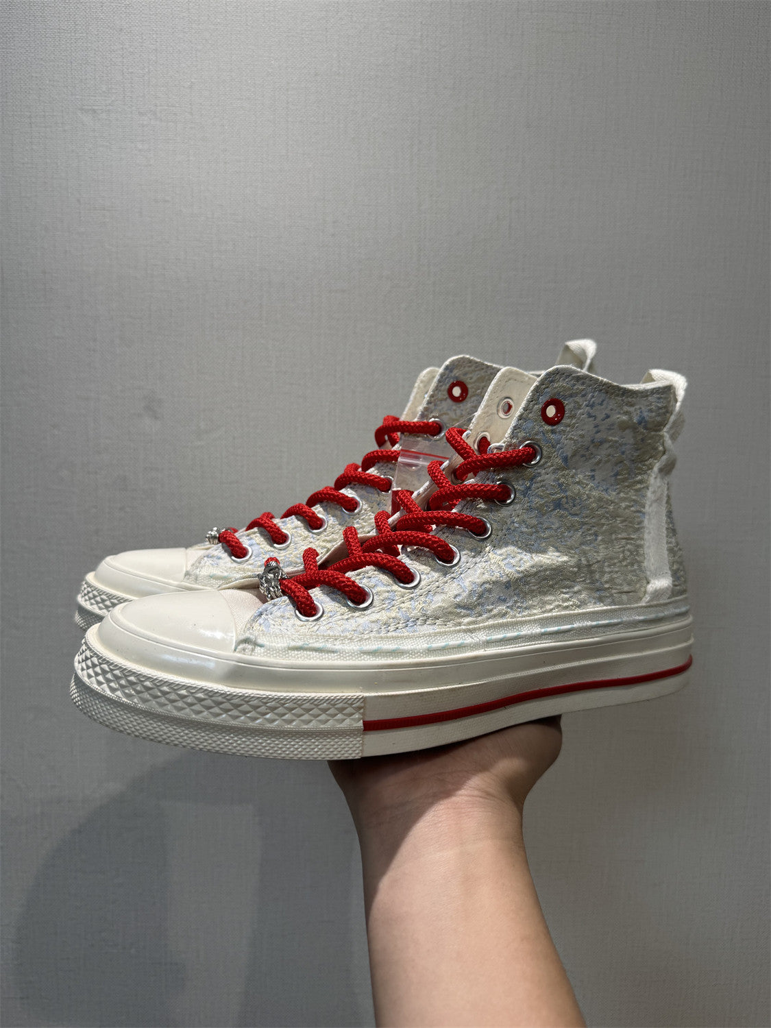SLATE 01 — Bone Smoke Canvas Stitch High