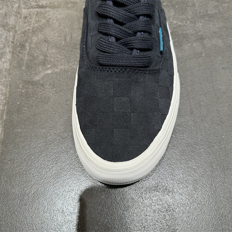 SHADE 03 — Smoke Suede Check Low