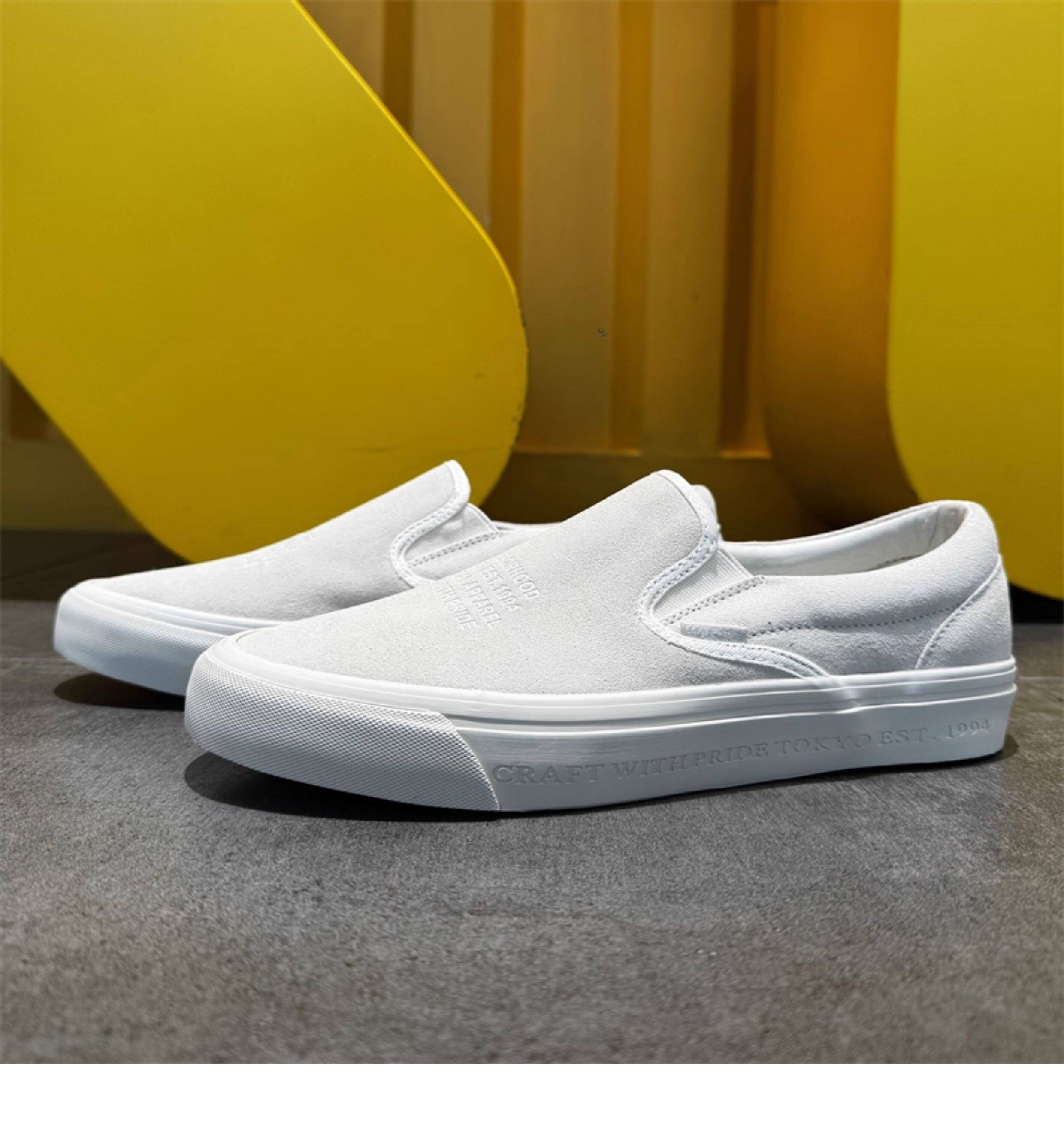 CRESCENT 01 — Bone Suede Heritage Slip