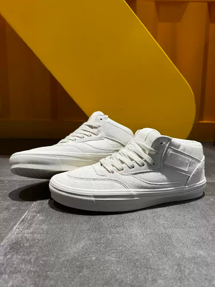 FORGE 02 — Bone Suede Heritage Mid